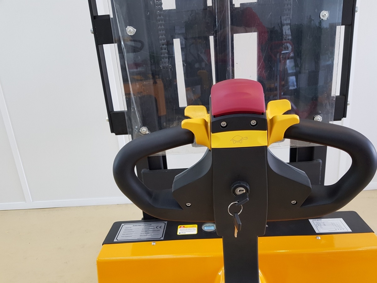 전동 지게차 (경제형) MPF-10E(1톤 1600st) / MPF-12E(1.2톤 3000st)