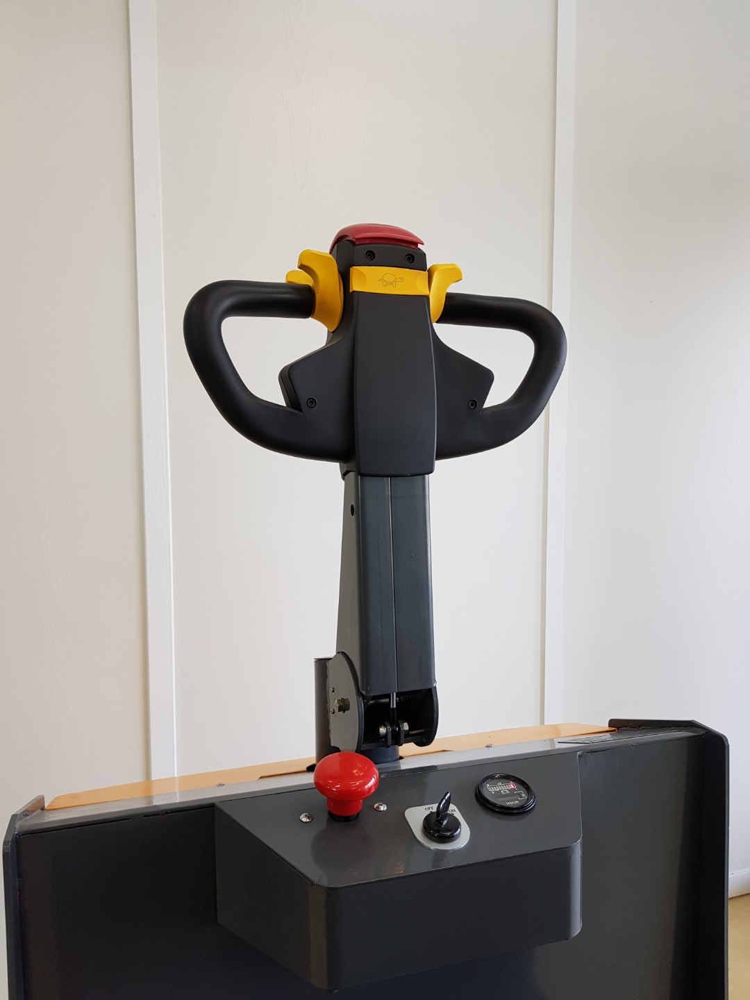 전동견인차-입승식 3륜  MTT-30 / MTT30R / MTT30S